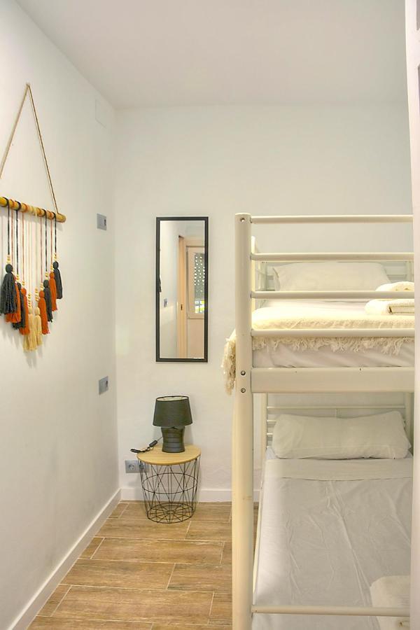 Family Apartment In Triana Seville Ngoại thất bức ảnh